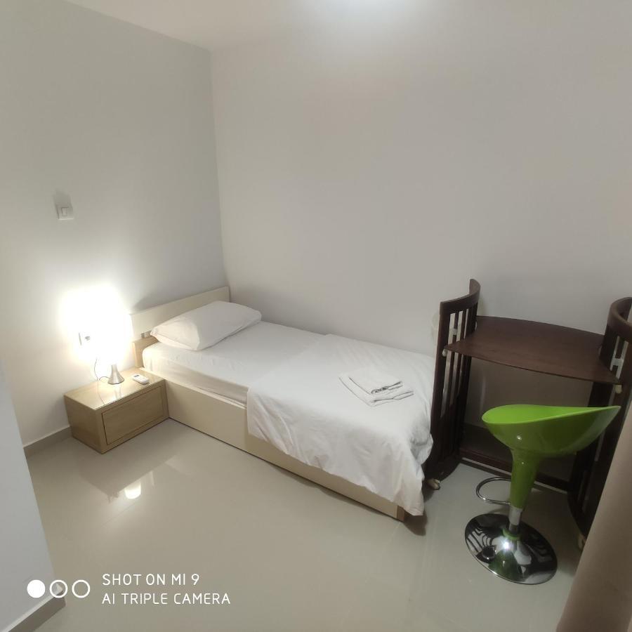 Heraklion Airport Family Lux Apartment Exterior foto